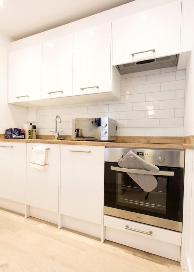Remarkable 2-Bed Apartment In Culross Eksteriør bilde